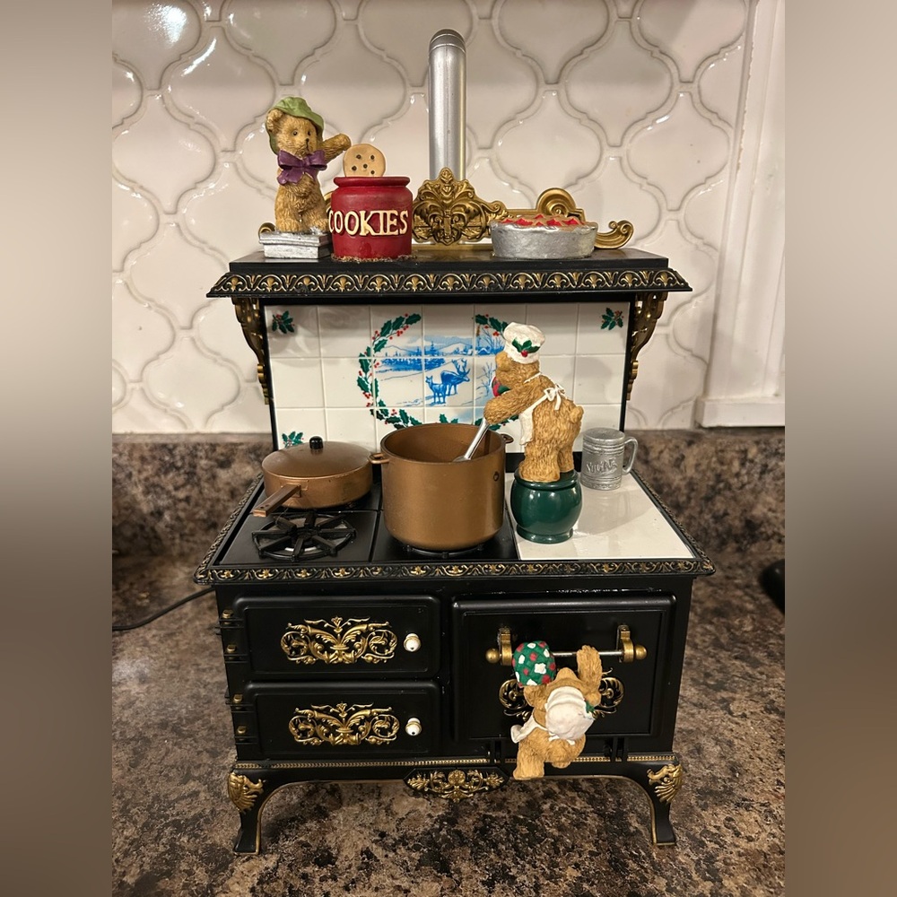 Rare Mr Christmas Gold Label Cooking Animated Musical Music Box Bears Cook Stove
